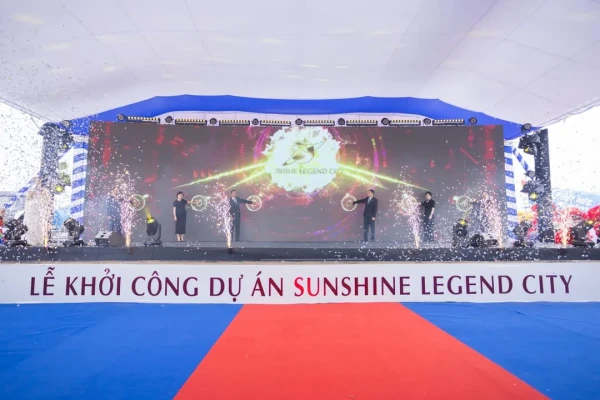 Chụp ảnh lễ khởi công dự án Sunshine Legend City