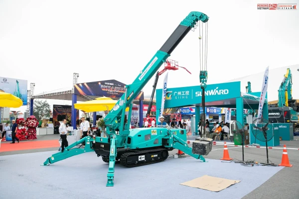 Chụp Ảnh Sự Kiện Triển Lãm Máy Công Nghiệp Xây Dựng